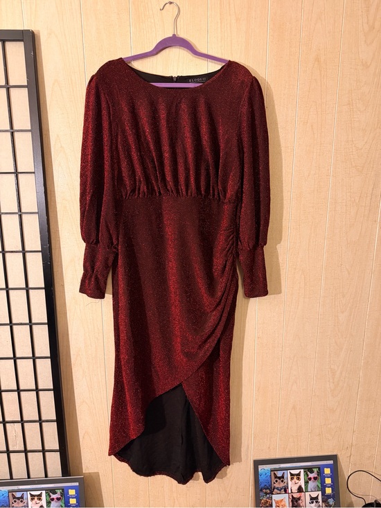 Eloquii Dresses & Skirts - Eloquii Burgundy Sparkle High-Low Midi Dress
